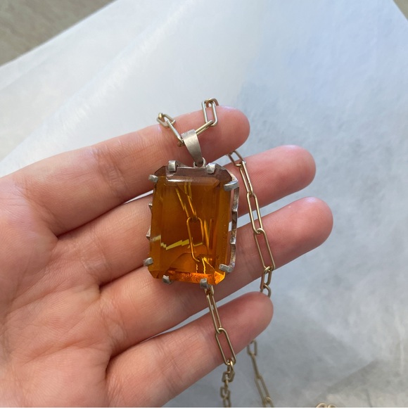 Vintage Amber Glass Pendant Necklace on Gold-Tone Chain - Picture 4 of 5